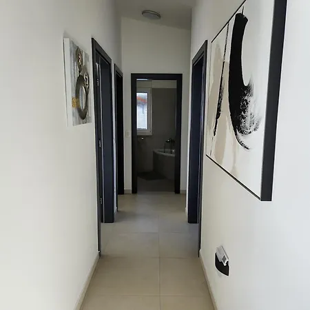 Skyadria Penthouse ヴィル