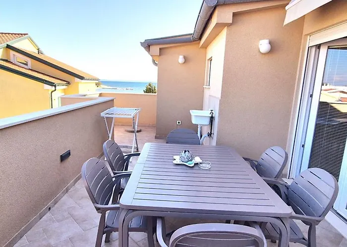 Skyadria Penthouse 公寓 维尔