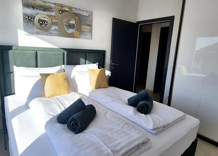 Skyadria Penthouse * 维尔