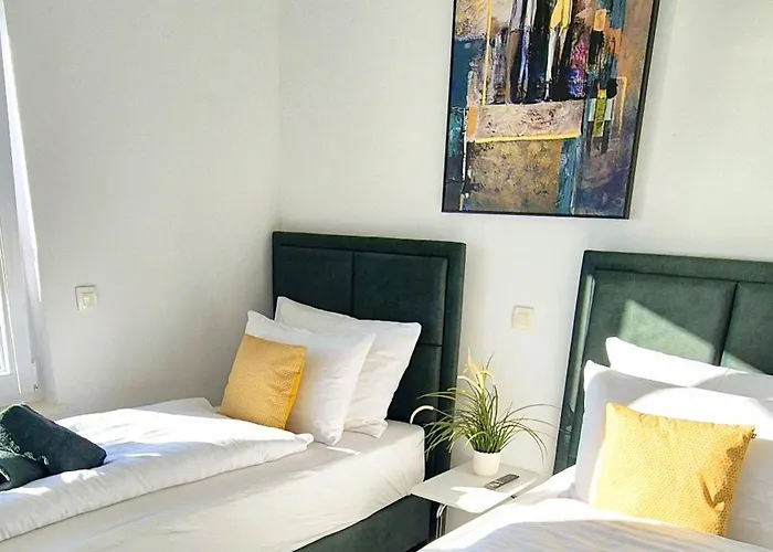 Skyadria Penthouse 维尔