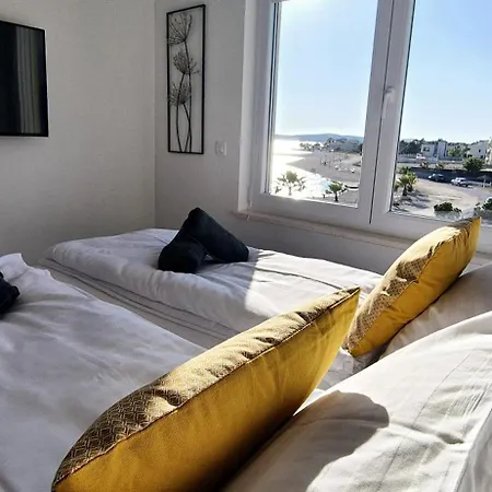 Skyadria Penthouse Apartman *