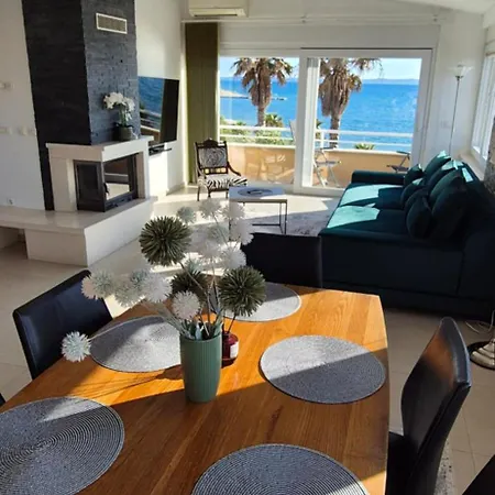 Skyadria Penthouse