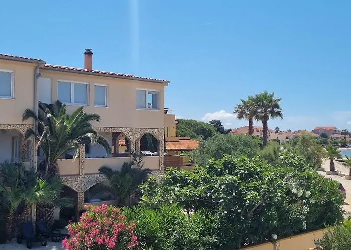 Апартаменты Skyadria Penthouse *